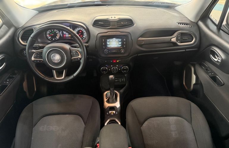 Jeep Renegade 1.8 16V Longitude - Foto #9