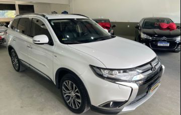 Mitsubishi Outlander 3.0 Gt 4x4 V6 24v Gasolina 4p Automático - Foto #2