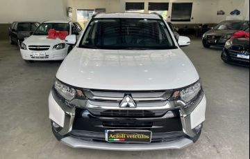 Mitsubishi Outlander 3.0 Gt 4x4 V6 24v Gasolina 4p Automático - Foto #3