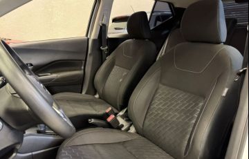 Nissan Kicks 1.6 16V Flexstart Sense - Foto #9