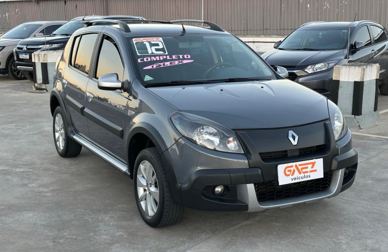 Renault Sandero 1.6 Stepway 16v - Foto #7