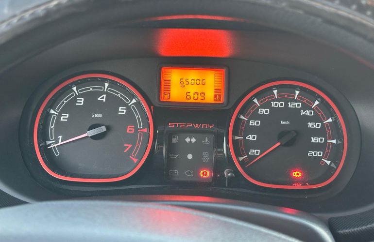 Renault Sandero 1.6 Stepway 16v - Foto #9
