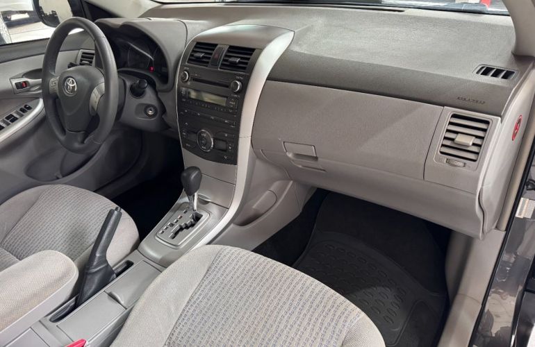 Toyota Corolla Sedan GLi 1.8 16V (flex) (aut) - Foto #9