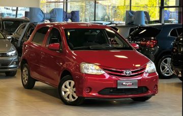 Toyota Etios 1.3 X 16v - Foto #4