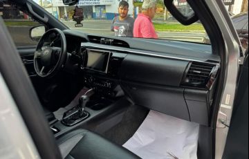Toyota Hilux 2.8 Srx 4x4 CD 16v - Foto #9