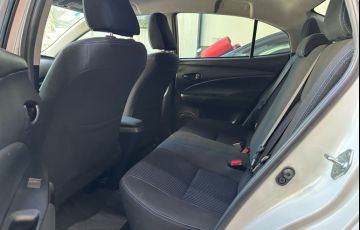 Toyota Yaris 1.5 16V Sedan Xl Live - Foto #8