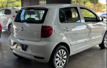 Volkswagen Fox 1.6 Mi 8V Total Flex 4p - Foto #3