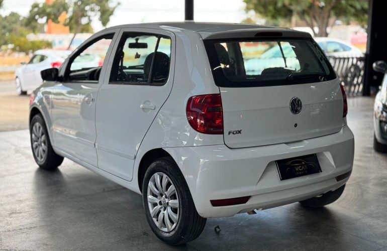 Volkswagen Fox 1.6 Mi 8V Total Flex 4p - Foto #4