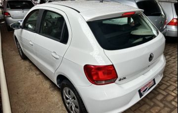 Volkswagen Gol 1.0 - Foto #5