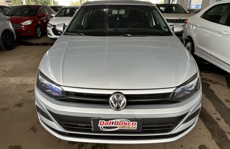 Volkswagen Polo 1.6 MSI (Flex) - Foto #2