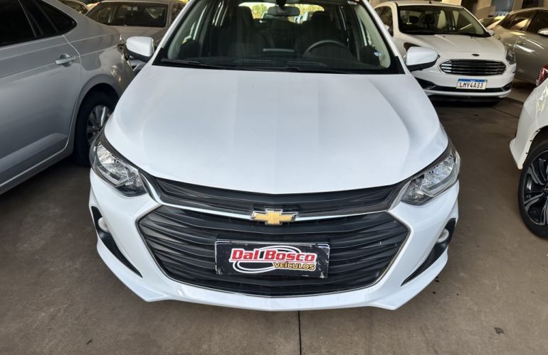 Chevrolet Onix 1.0 LT - Foto #2