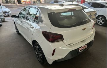 Chevrolet Onix 1.0 LT - Foto #4