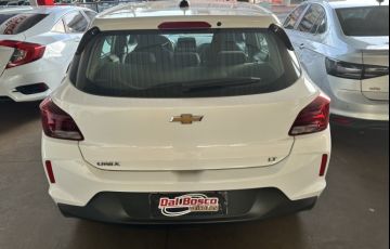 Chevrolet Onix 1.0 LT - Foto #5