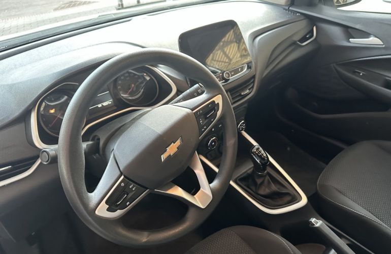 Chevrolet Onix 1.0 LT - Foto #7