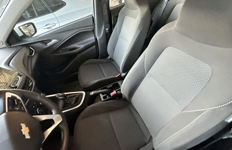 Chevrolet Onix 1.0 LT - Foto #8
