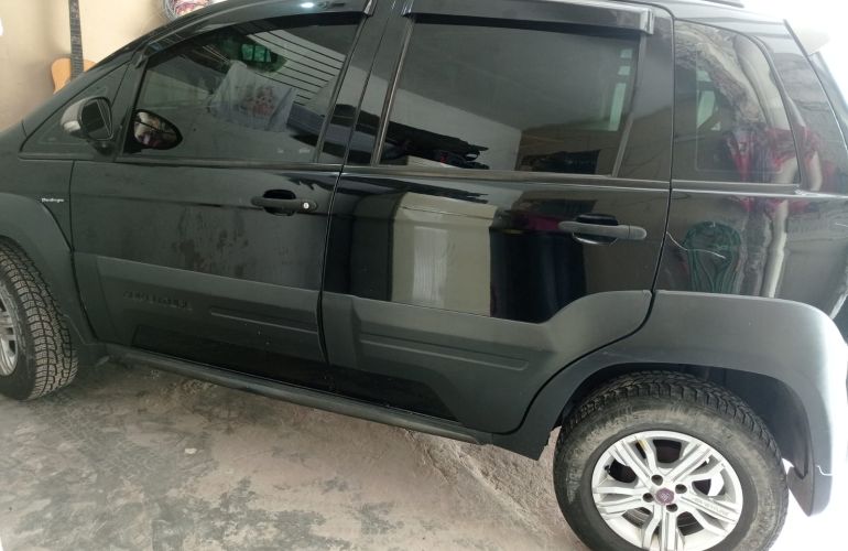 Fiat Idea Adventure 1.8 16V E.TorQ Dualogic (Flex) - Foto #4