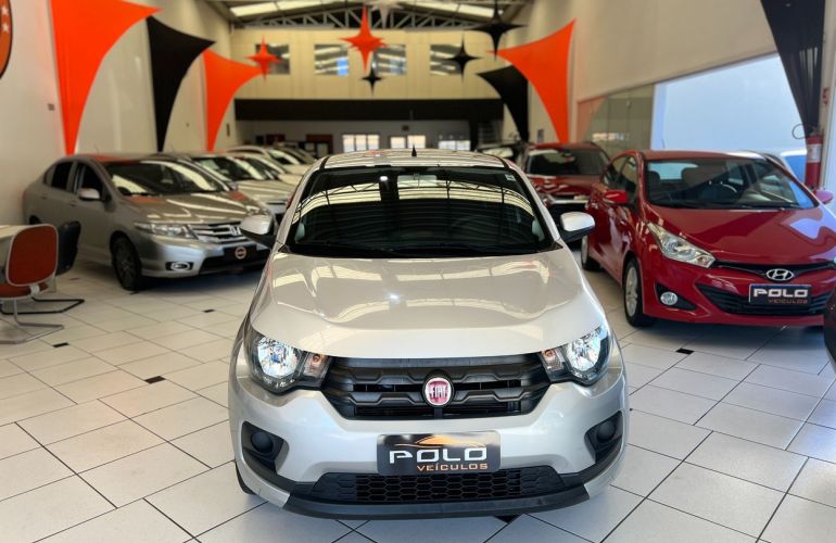 Fiat Mobi 1.0 8V Evo Like - Foto #1