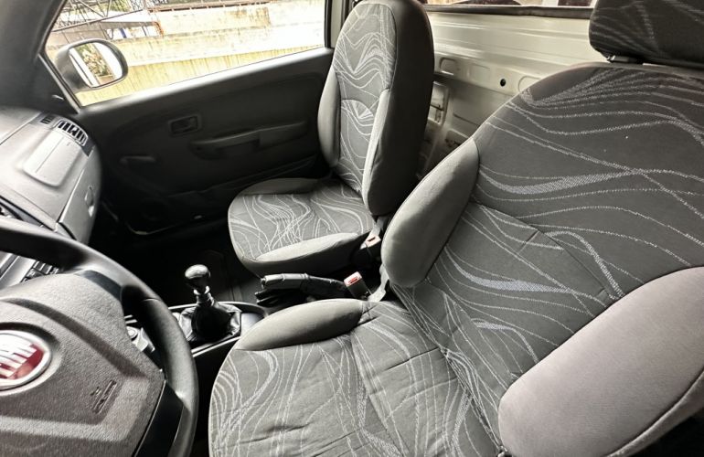 Fiat Strada 1.4 CS Hard Working - Foto #7