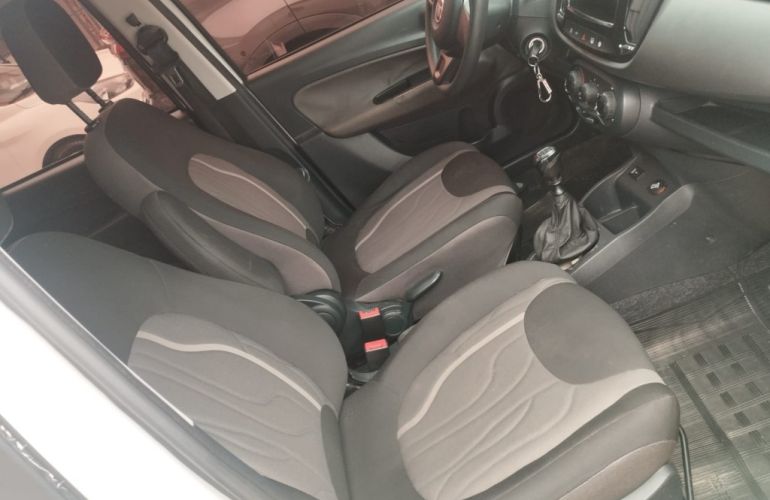 Fiat Uno Way 1.3 Firefly (Flex) - Foto #9