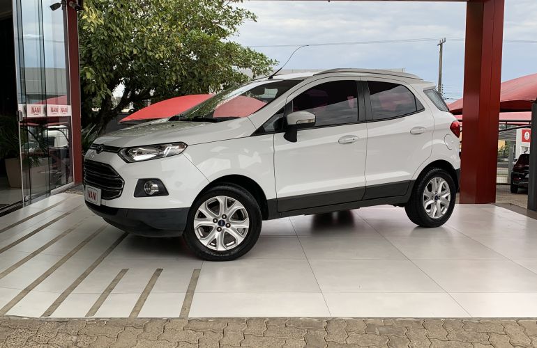Ford Ecosport Titanium 2.0 16V PowerShift (Flex) - Foto #1