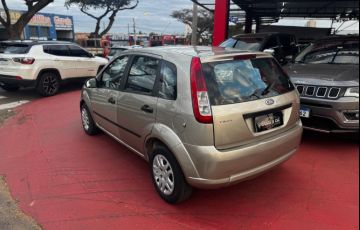 Ford Fiesta 1.0 MPi Class Hatch 8v - Foto #2