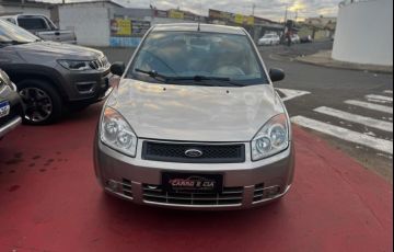 Ford Fiesta 1.0 MPi Class Hatch 8v - Foto #3