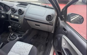 Ford Fiesta 1.0 MPi Class Hatch 8v - Foto #7