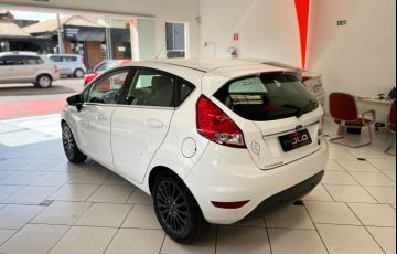 Ford Fiesta 1.0 EcoBoost Titanium Plus Hatch 12v - Foto #4