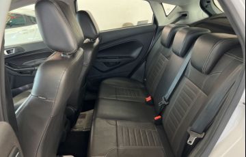Ford Fiesta 1.0 EcoBoost Titanium Plus Hatch 12v - Foto #8