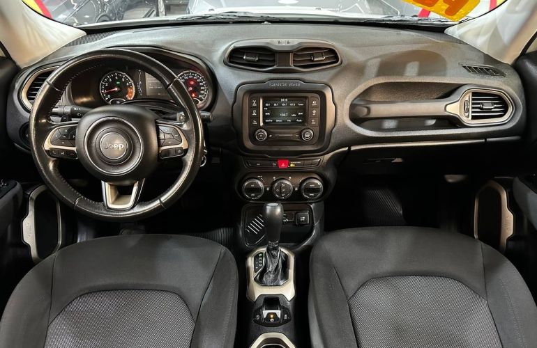 Jeep Renegade 1.8 16V Longitude - Foto #10