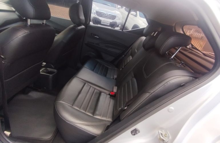 Nissan Kicks 1.6 SL CVT (Flex) - Foto #9