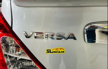 Nissan Versa 1.6 16V Flexstart Unique - Foto #6