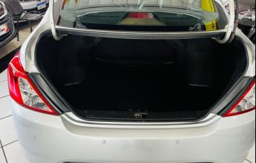 Nissan Versa 1.6 16V Flexstart Unique - Foto #7