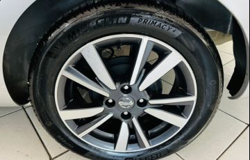 Nissan Versa 1.6 16V Flexstart Unique - Foto #9