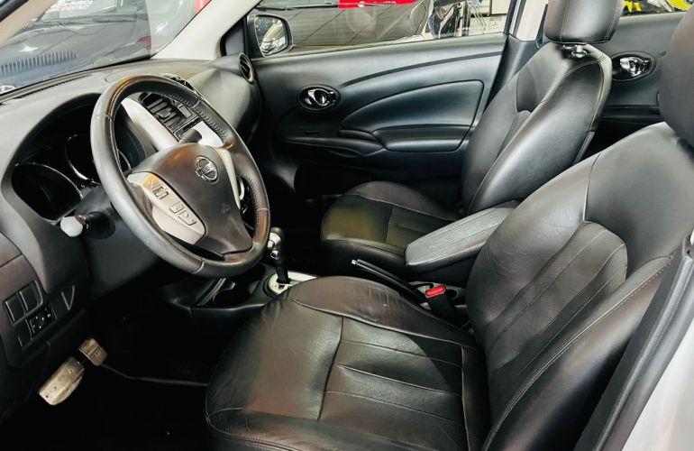 Nissan Versa 1.6 16V Flexstart Unique - Foto #10