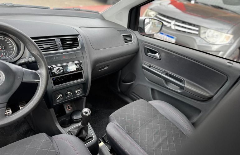 Volkswagen Spacefox 1.6 Mi Sportline 8v - Foto #4