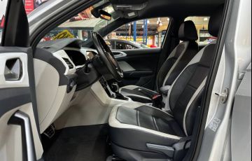 Volkswagen T-cross 1.4 250 TSi Highline - Foto #7