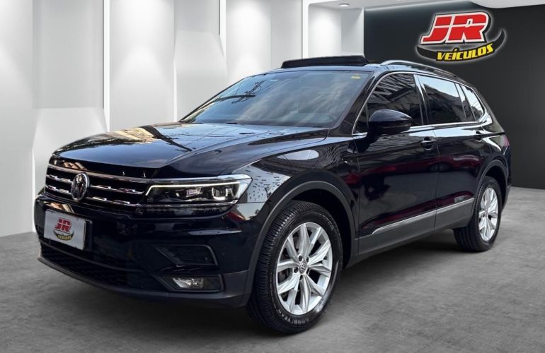 Volkswagen Tiguan 1.4 250 TSi Total Allspace Comfortline - Foto #1