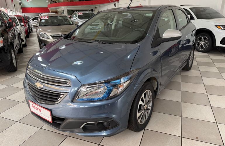 Chevrolet Onix 1.0 Loolapalooza SPE/4 - Foto #4