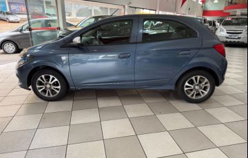 Chevrolet Onix 1.0 Loolapalooza SPE/4 - Foto #5