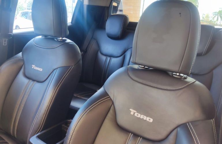 Fiat Toro Endurance 1.8 16V Flex Aut - Foto #7