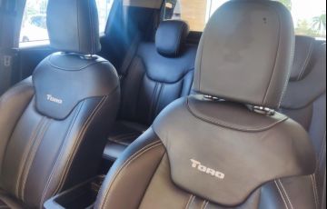 Fiat Toro Endurance 1.8 16V Flex Aut - Foto #7