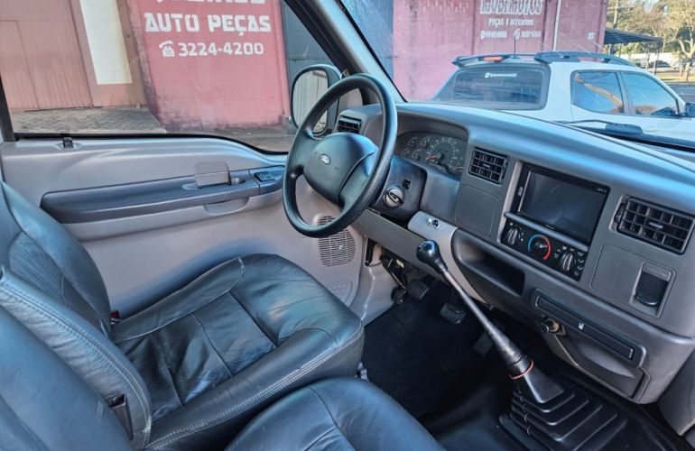 Ford F-250 XL 4x2 3.9 (Cab Simples) - Foto #10