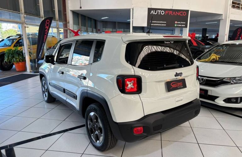 Jeep Renegade 1.8 16v - Foto #4