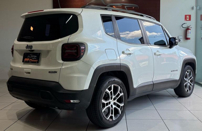 Jeep Renegade 1.3 T270 Turbo Longitude - Foto #4