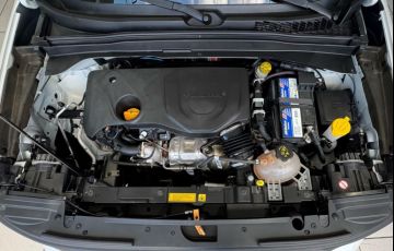 Jeep Renegade 1.3 T270 Turbo Longitude - Foto #8
