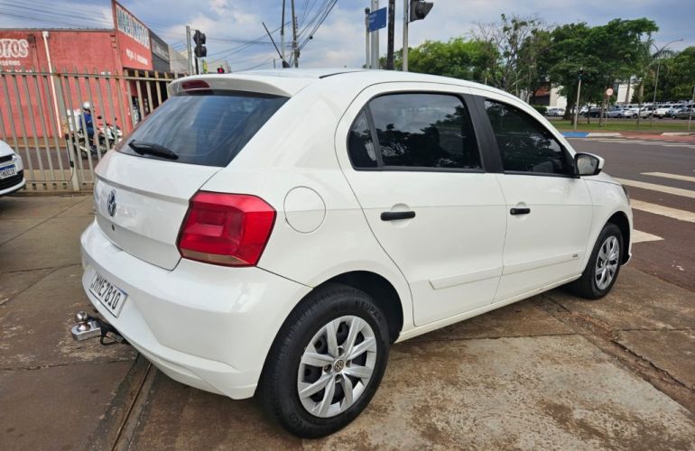 Volkswagen Gol 1.0 - Foto #7