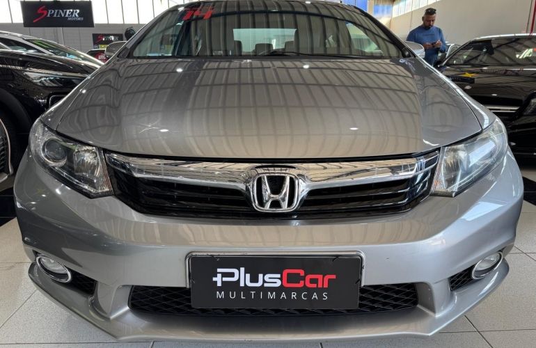 Honda Civic 2.0 LXR 16v - Foto #3