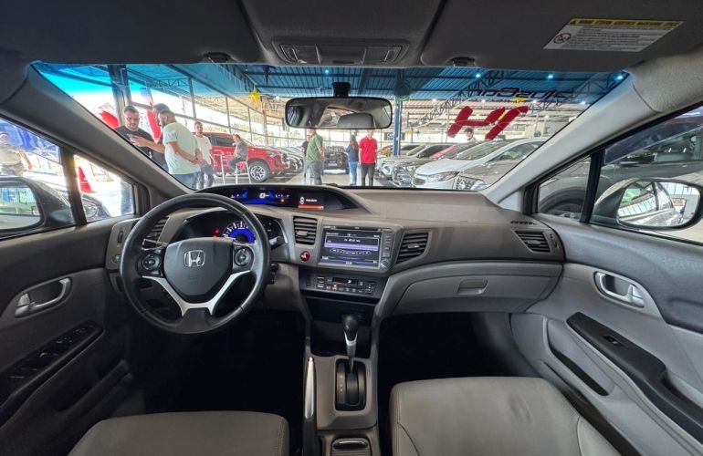 Honda Civic 2.0 LXR 16v - Foto #8