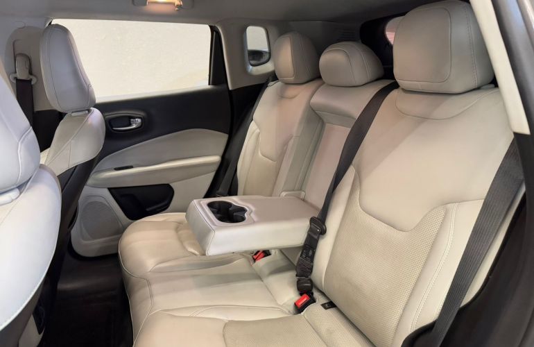 Jeep Compass 2.0 16V Longitude 4x4 - Foto #10